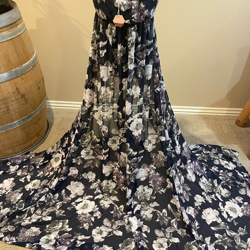 Pink Blush maternity gown. - Picture 3 of 3